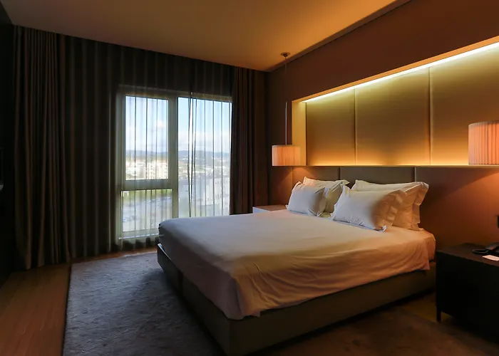 Golden Tulip Sao Joao Da Madeira Hotel